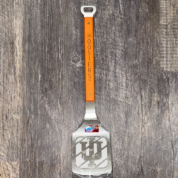 Hoosiers Metal and Wood Spatula with bottle top opener. - Picture 1 of 5